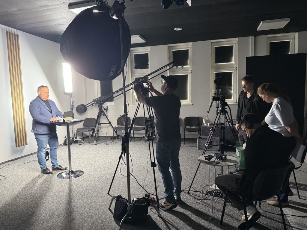 3d959f6e23ac8c629decdd8241859c1bf72b2e24 (1)